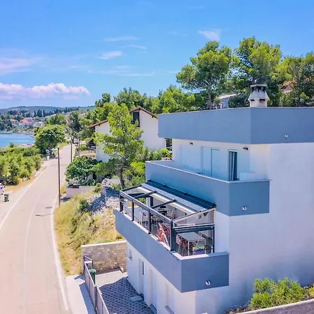 Rovci 1 Apartment