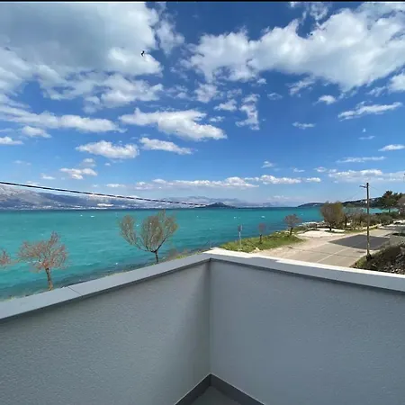 アパート Rovci 1