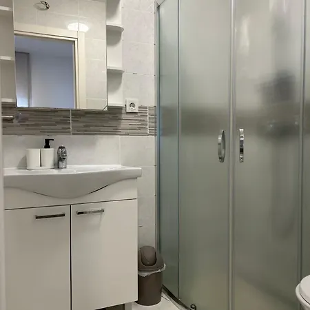 Rovci 1 Apartment